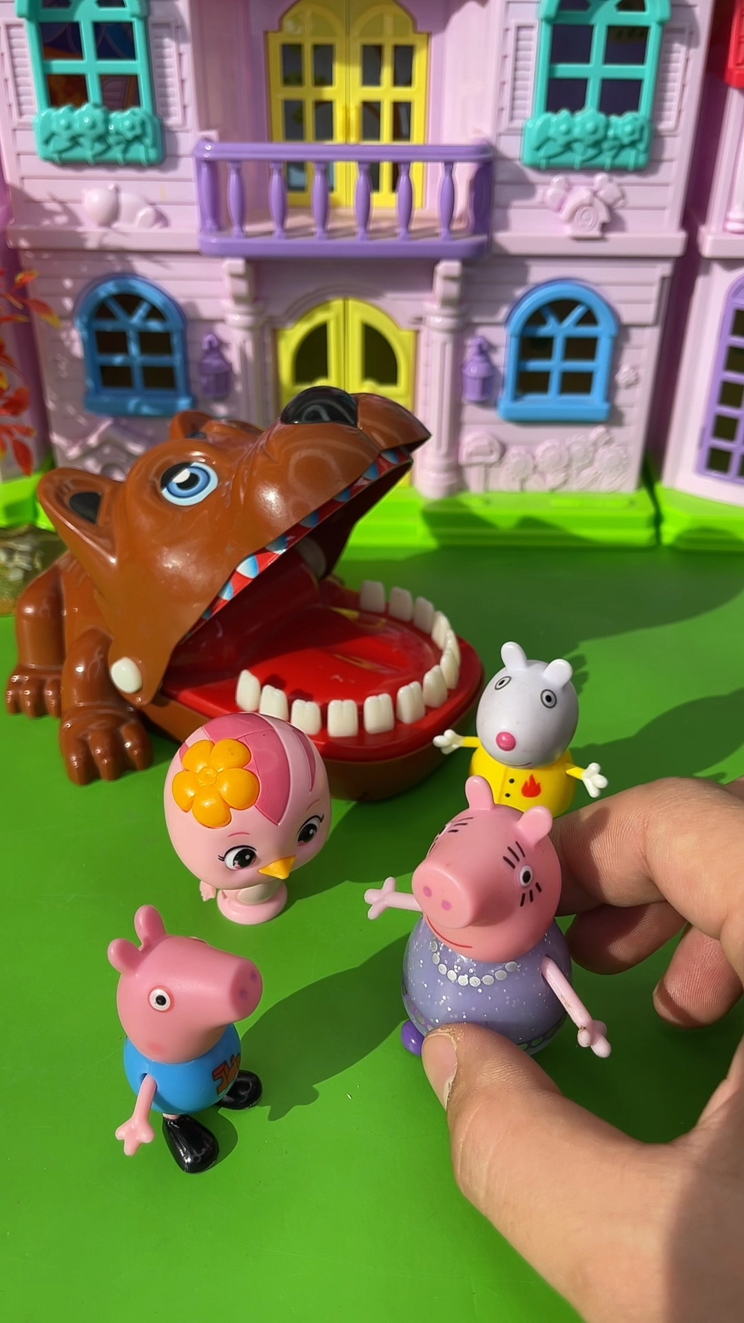 一起跨年瓜分现金#育儿益智玩具故事#小猪佩奇儿童玩具#奥特曼