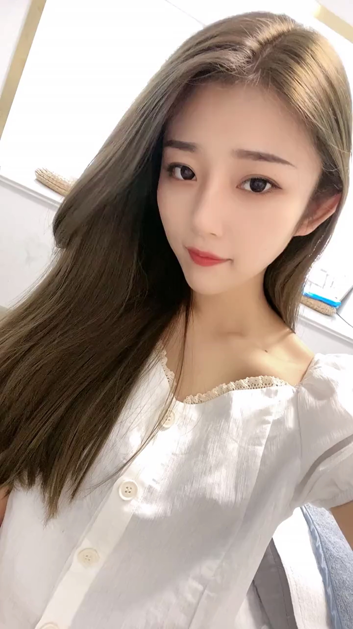 全网美女最火集#成年人的世界里时间给谁就是最直接的爱了