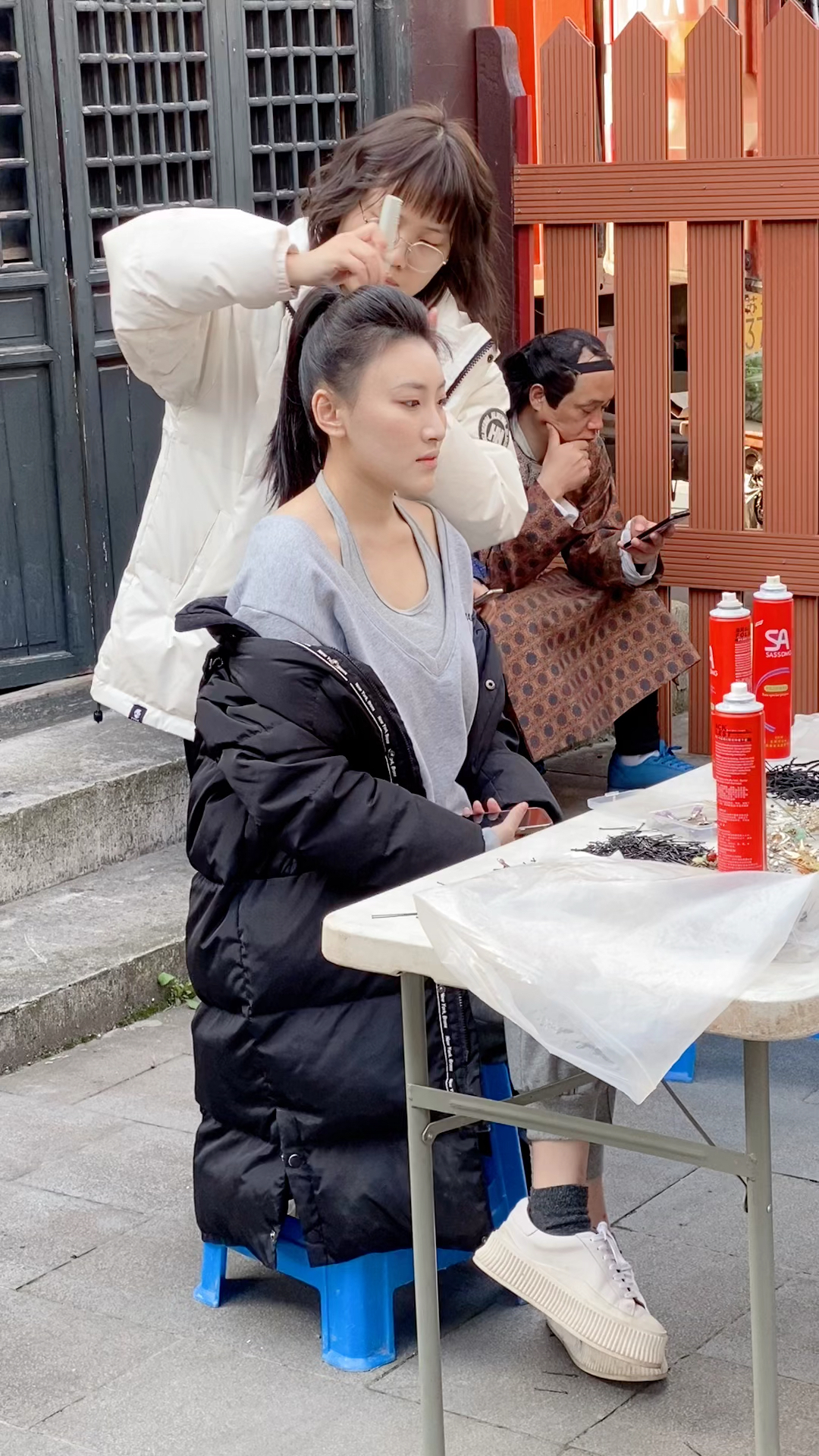 前景演员要求头发过肩膀漂亮皮肤白