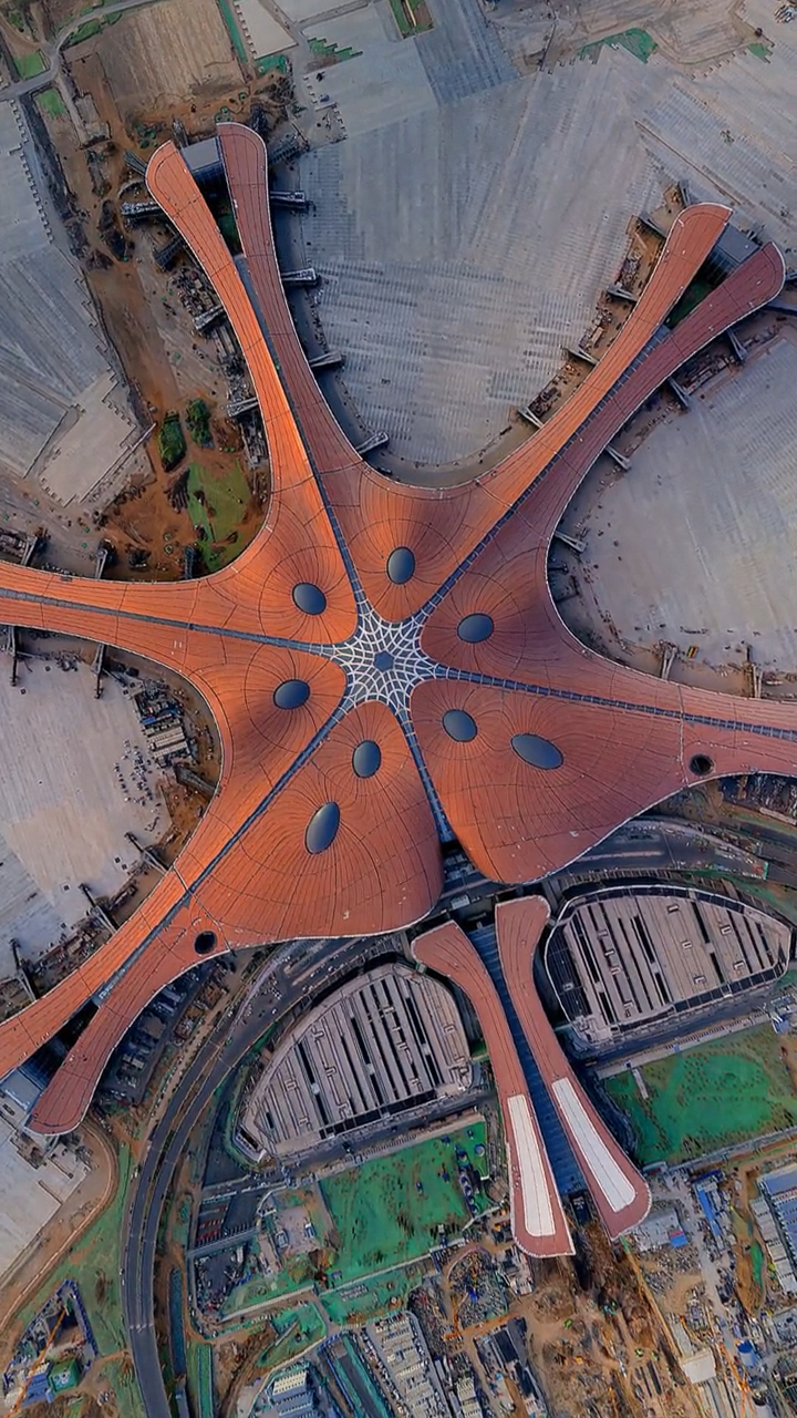 北京大兴机场,设计灵感来自浴火凤凰