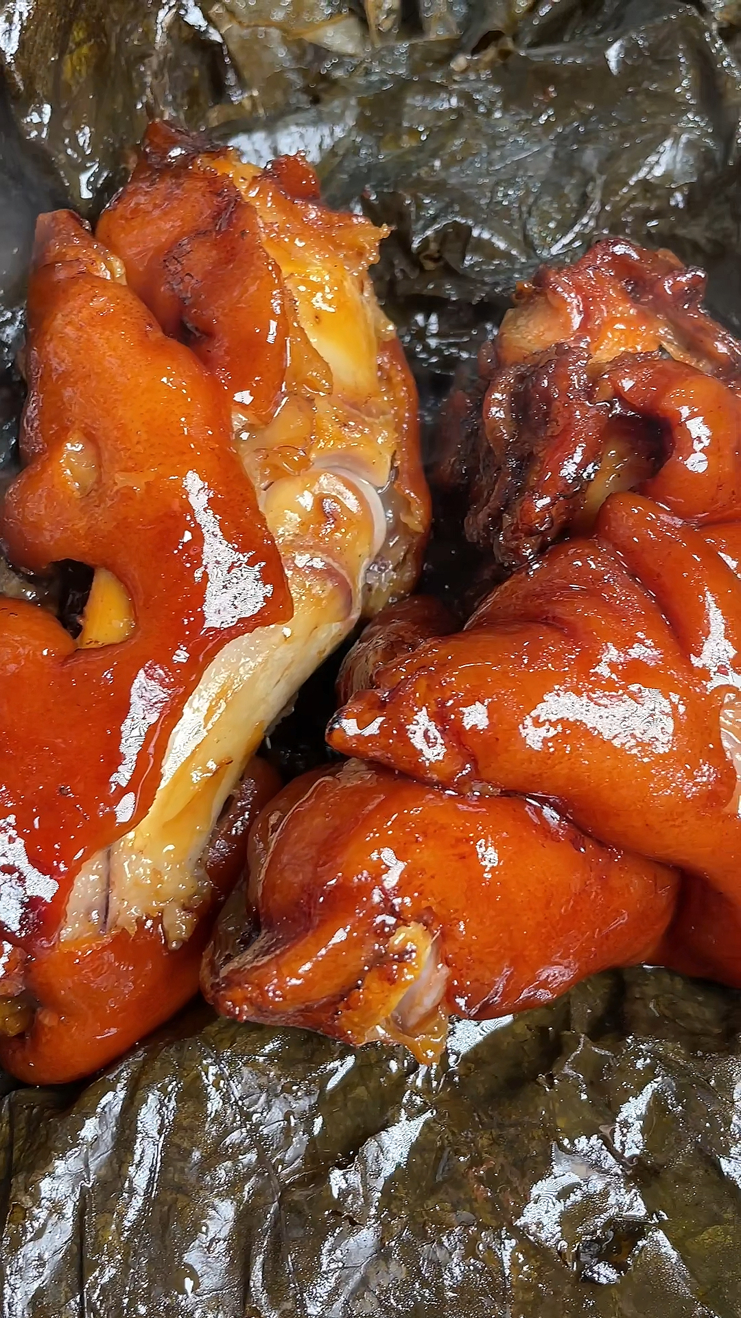 乾隆宴熟食卤味#包在荷叶和泥巴里的猪蹄,太香了