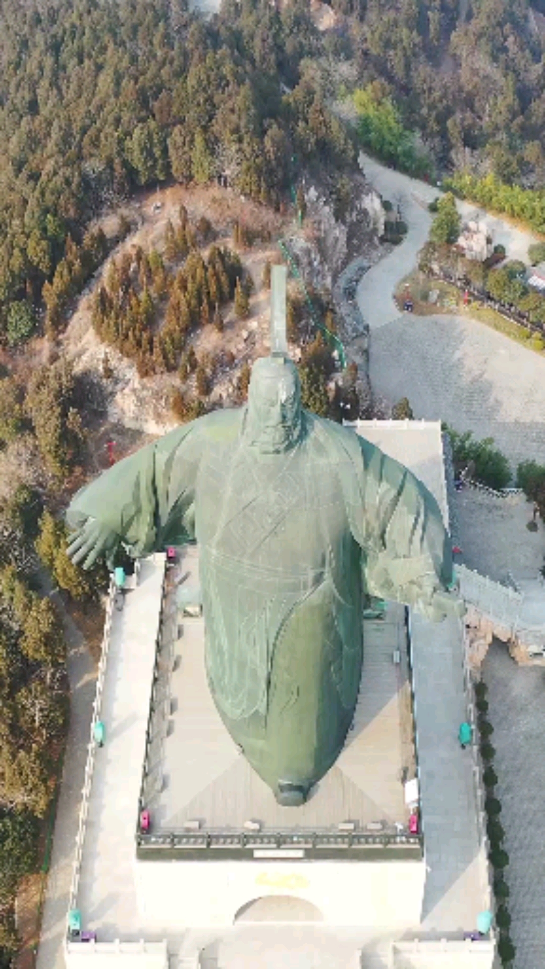 带上全民去旅行#纪念刘邦在芒砀山斩蛇起义创建四百年大汉王朝而建