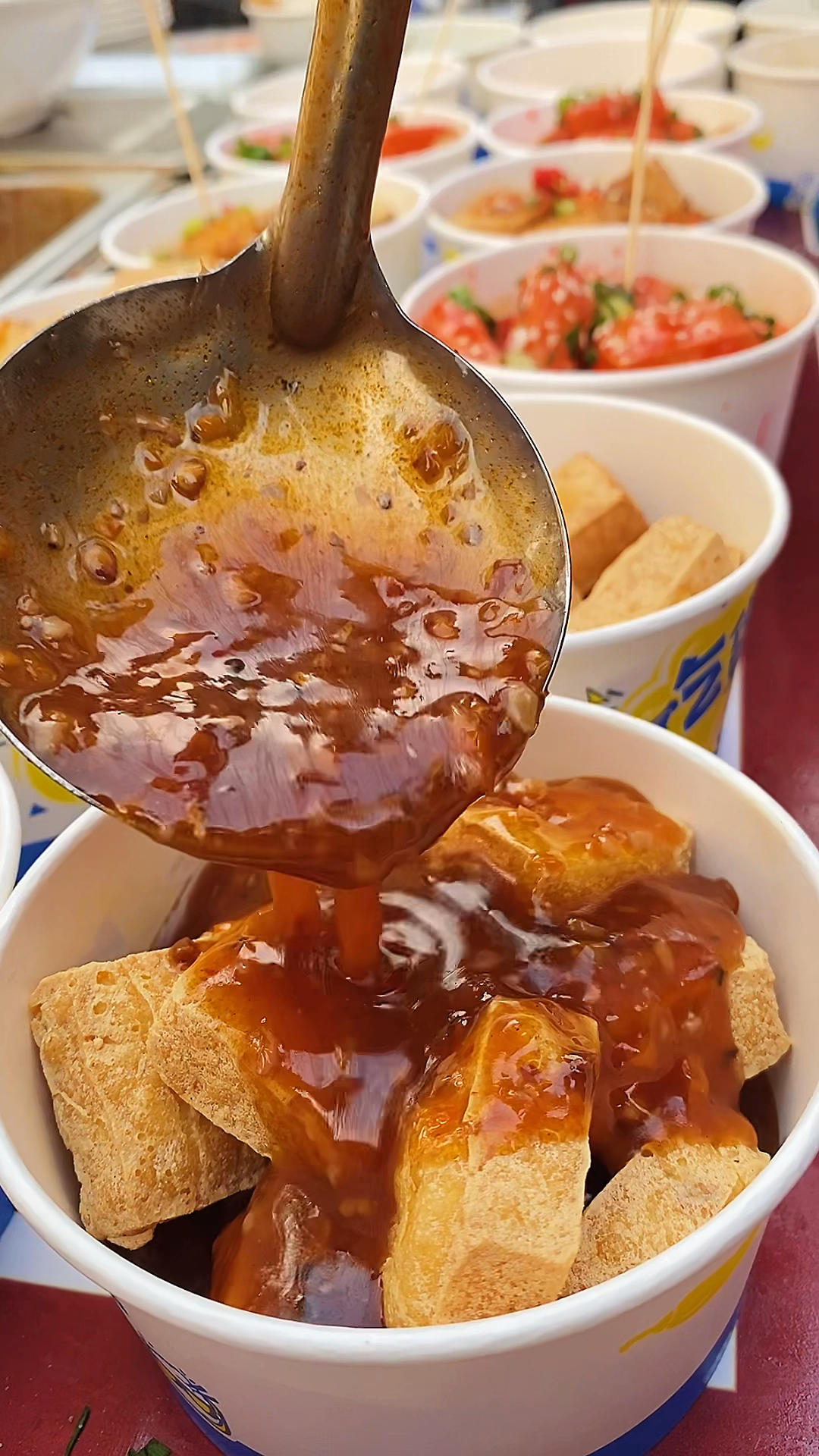 浇汁豆腐#浇汁豆腐做法#浇汁豆腐#臭豆腐#摆摊#美食-度小视