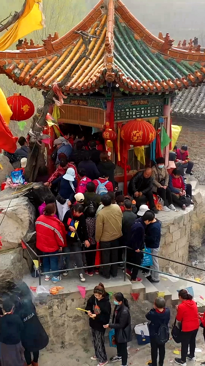 旅行安阳八景之一小南海古庙风水好香火很旺盛