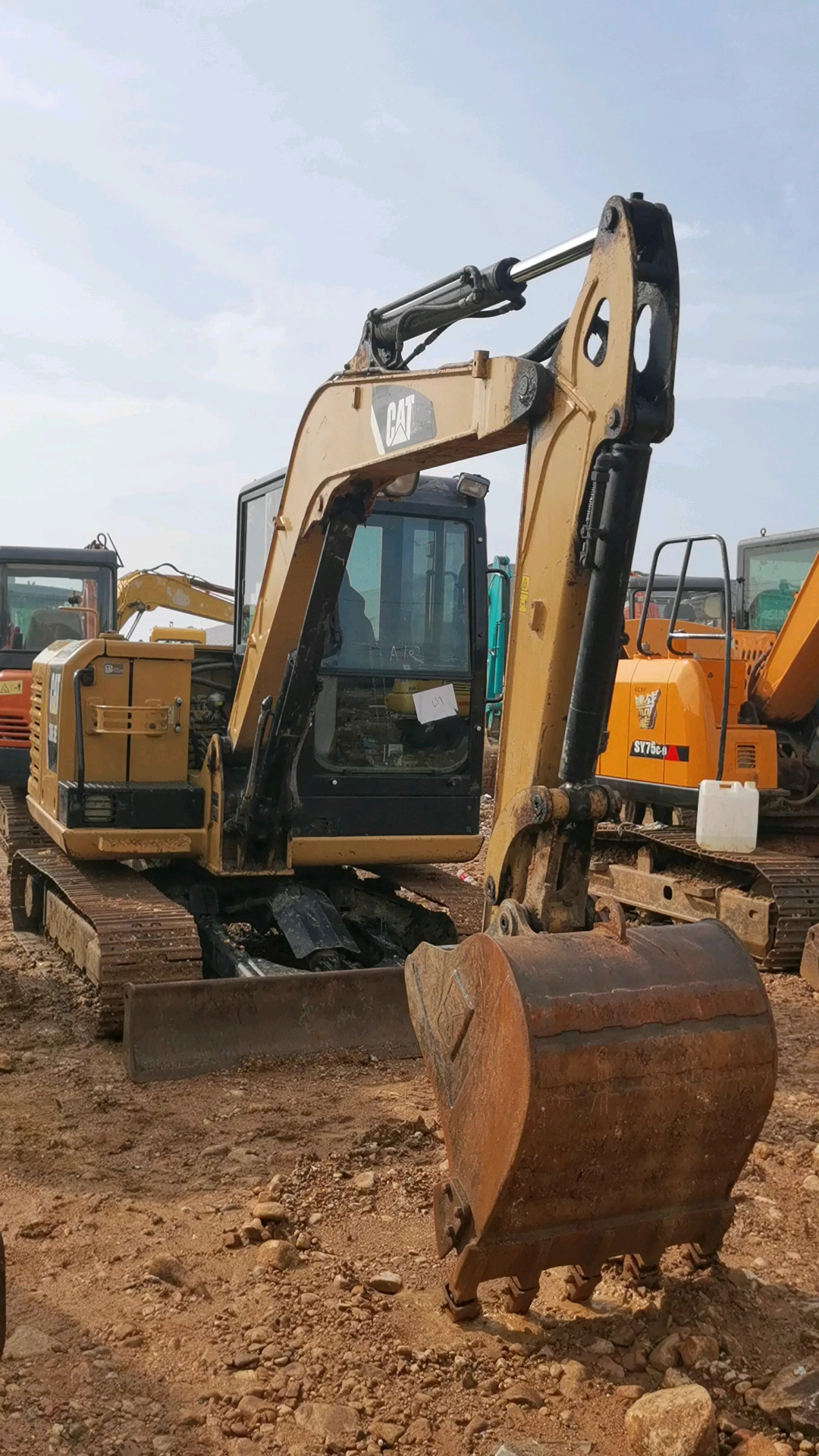 二手挖掘机个人#卡特305.5二手挖掘机