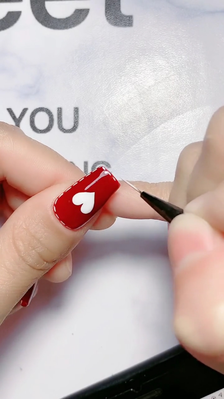 美甲#教你做最简单的画心方法