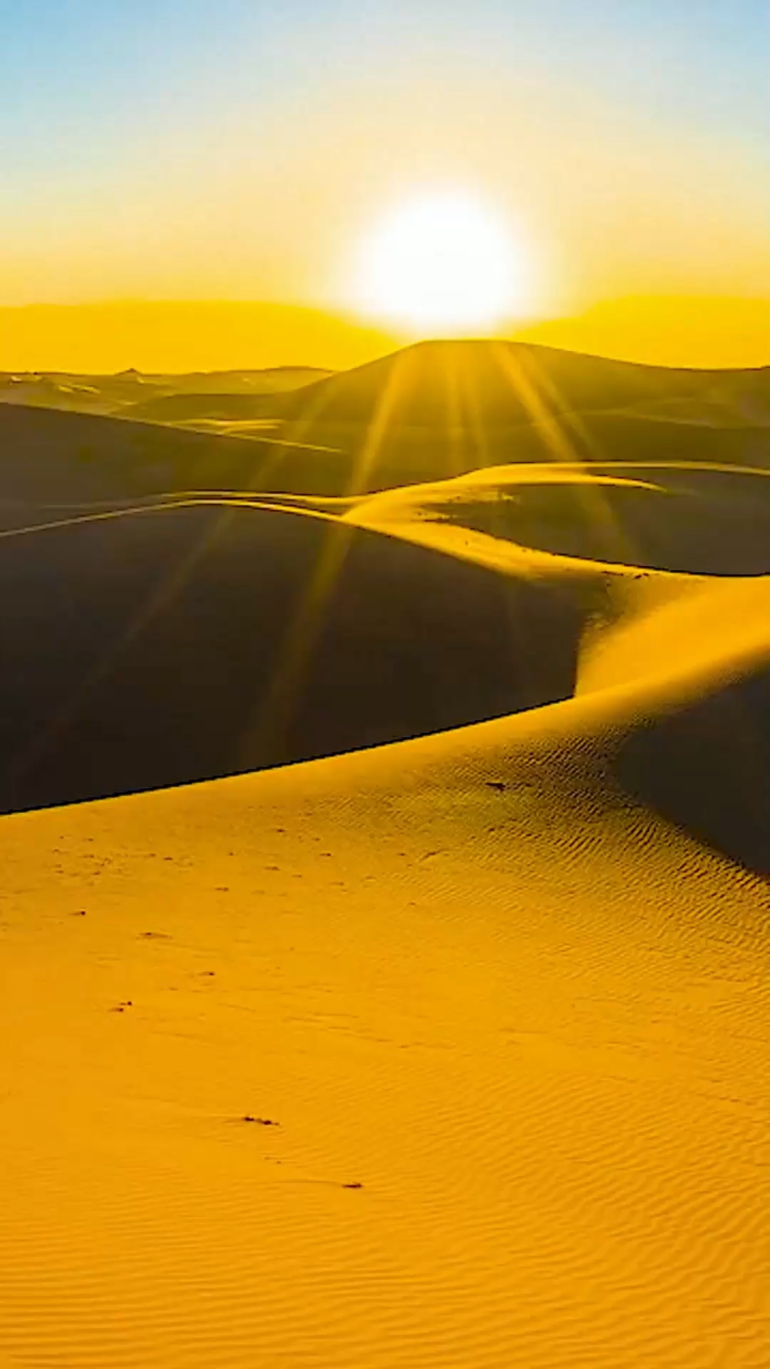 沙漠#夕阳西下,断肠人在天涯.