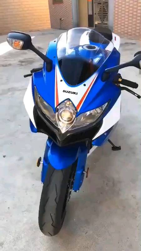 2009年铃木gsxr750k9中r全车原装原版,带三种动力模式