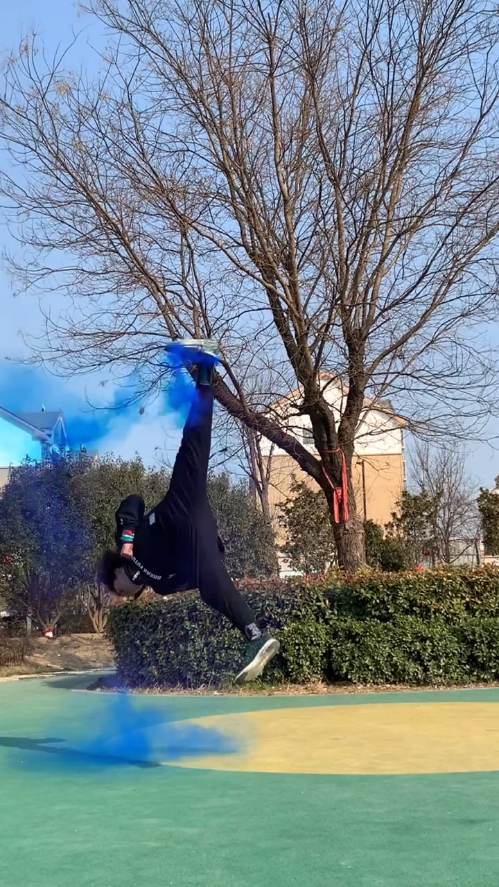 优秀如我#旋转加后踢腿