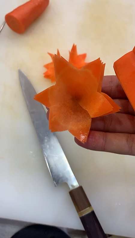 胡萝卜#胡萝卜小花花,大家有喜欢的吗?