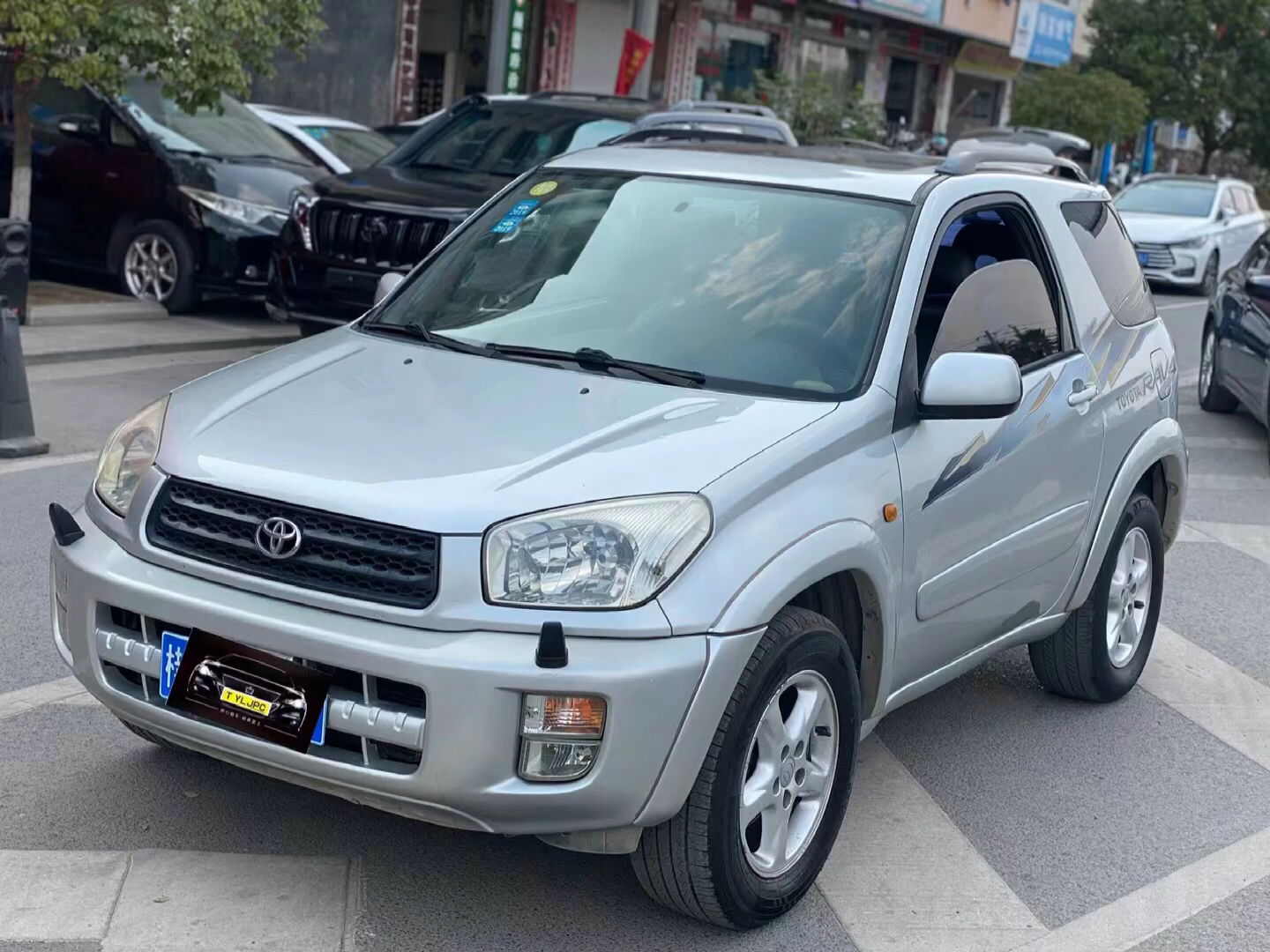 03年罕有物种,整车进口三门版丰田rav4一手车回到,2.0四驱天窗