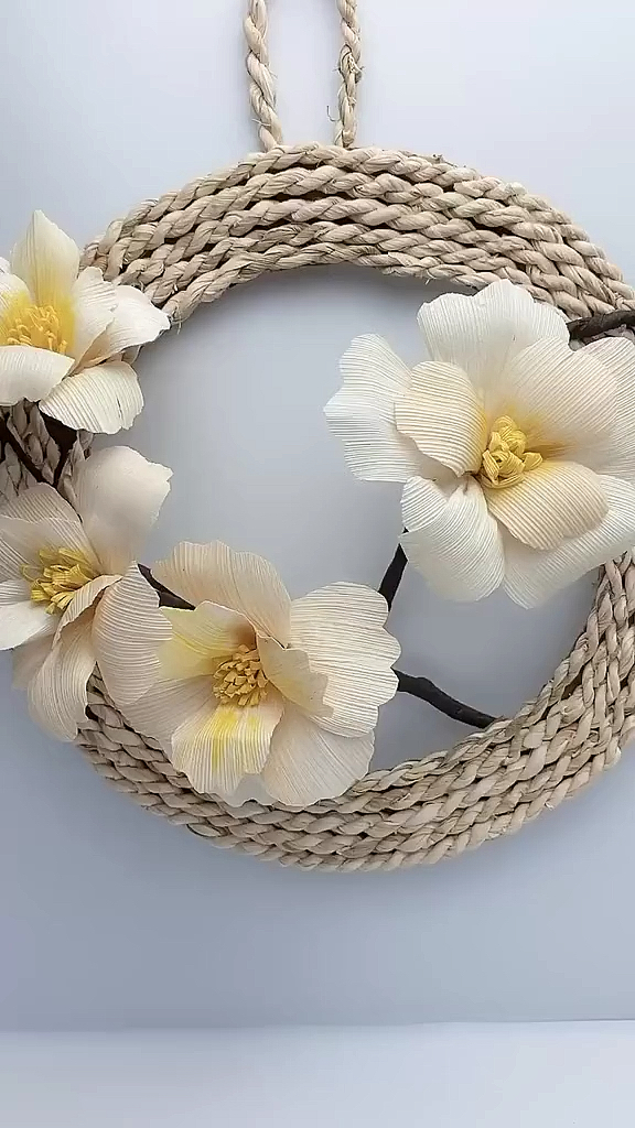 手工制作#你们扔垃圾桶的玉米皮被我捡回来了