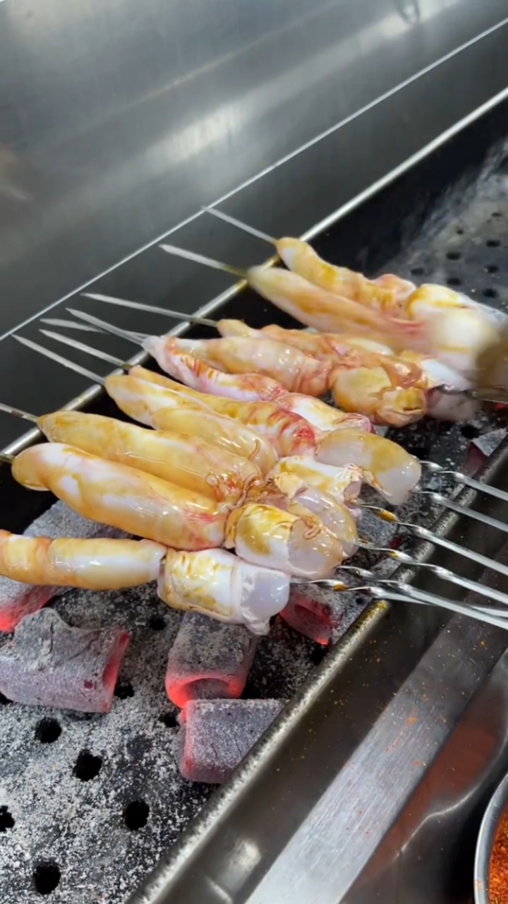 万物皆可烤之烤鱼泡