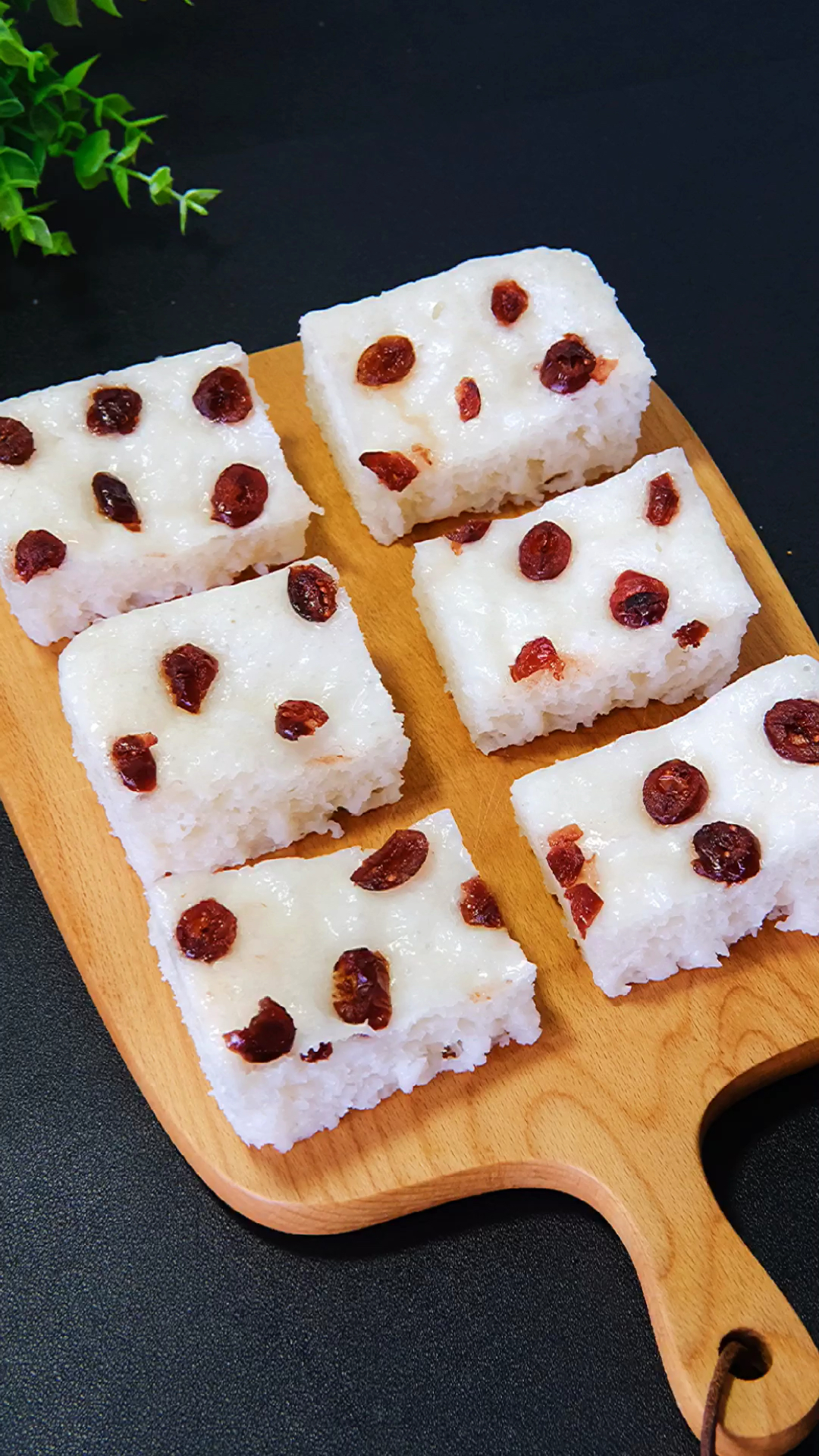 只要你家有大米就能做蓬松香甜的大米发糕