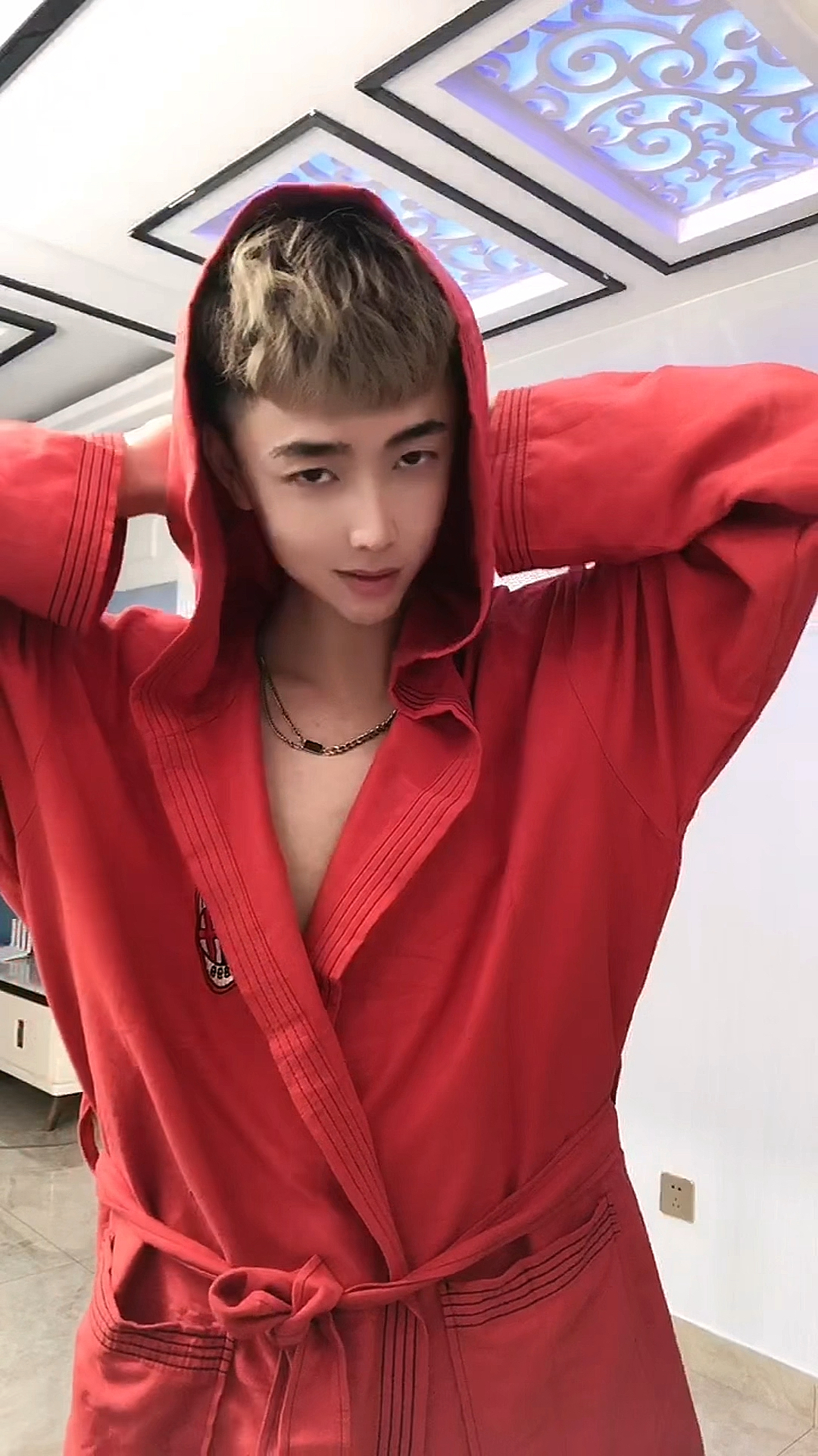 你喜欢的样子我都有#帅气男孩的变装