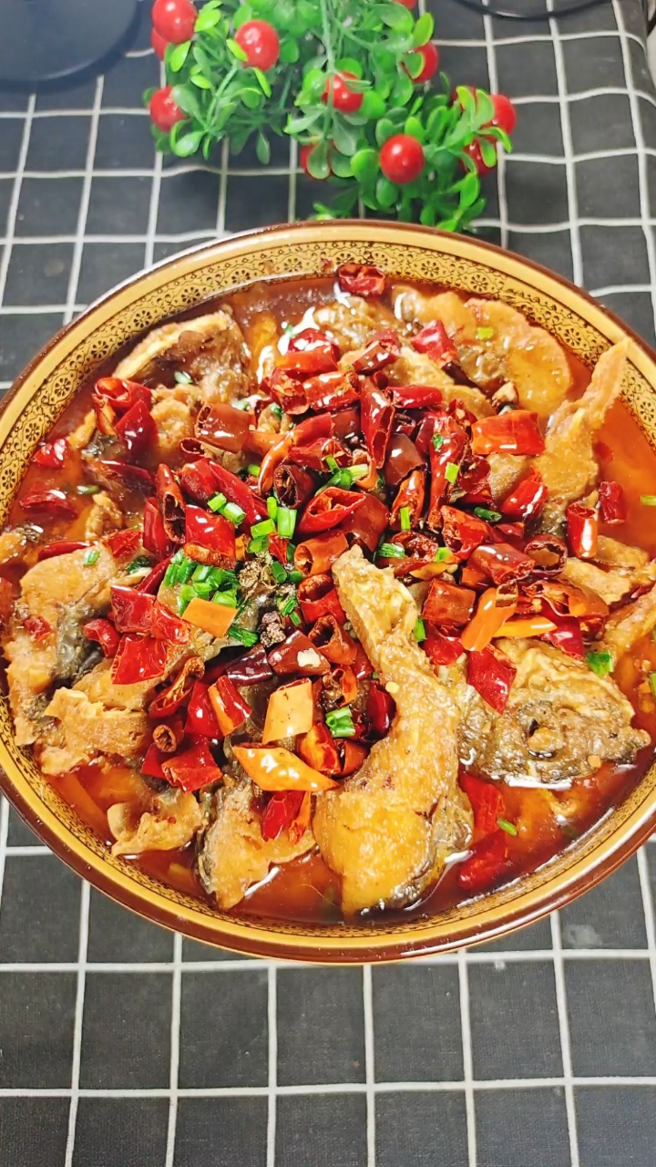 家常菜#麻辣水煮鱼块这样做!美味下饭-全民小视频