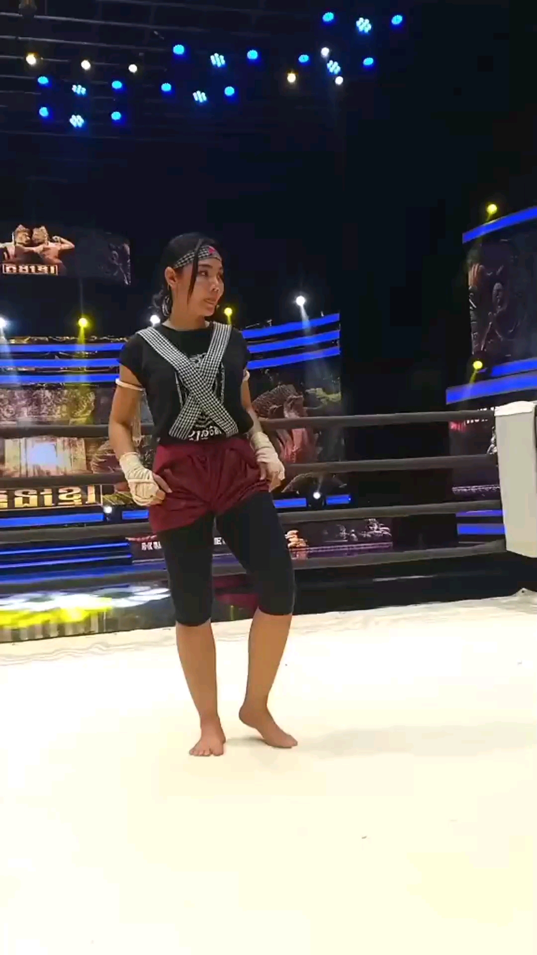 柬埔寨高棉拳王王家军教官彬扎丽雅