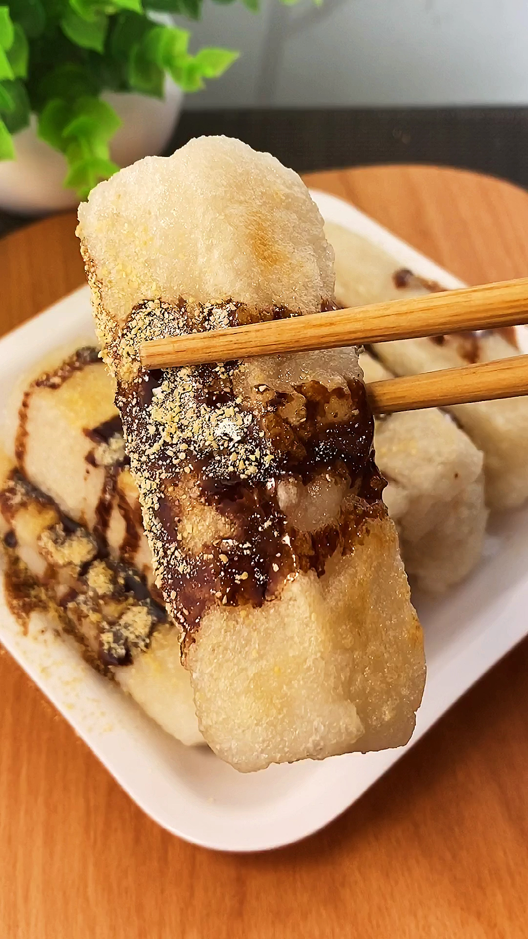 甜品#明天就是重阳节了,把红糖糍粑的做法分享给大家!-度小视