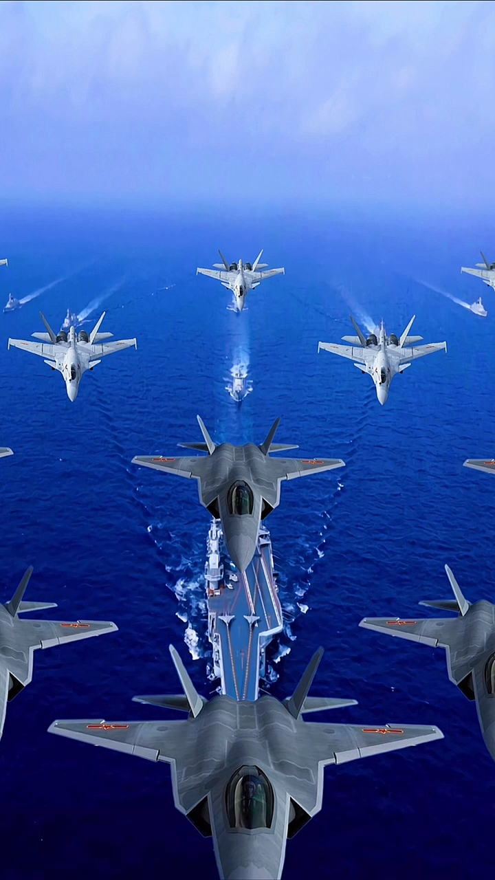 全民正能量#我国航母霸气出场,你会直接划走吗