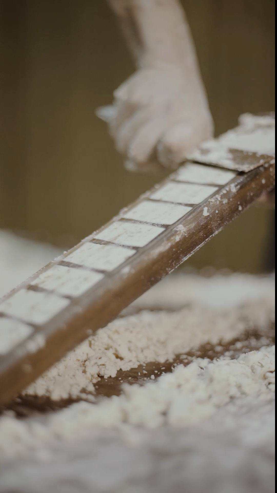 今天吃什么#东美糕下集,入口即化的口感,传统技艺与美食结合!