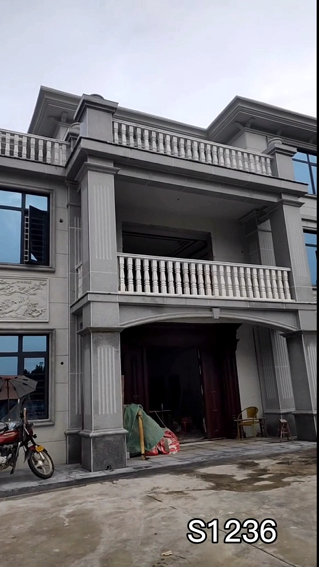 别墅实拍#农村自建房施工时外墙可以根据需求调整,看看这段三层别