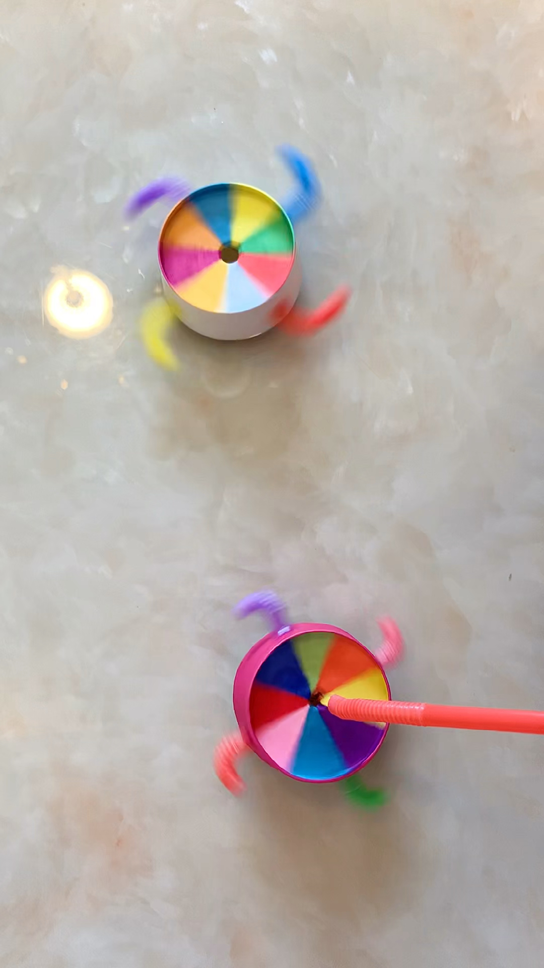 用过的易拉罐瓶不要扔做个哄娃神器吹气陀螺陪孩子一起玩可以练习