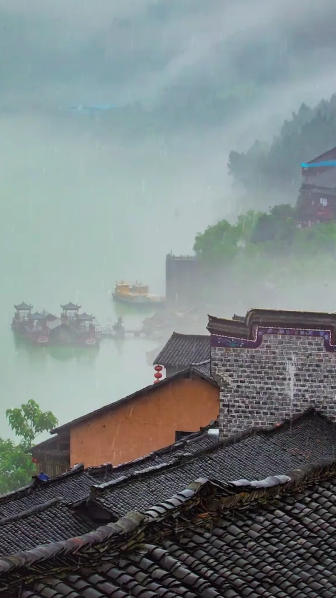 烟雨江南美如画#不喜欢下雨,但喜欢听雨声