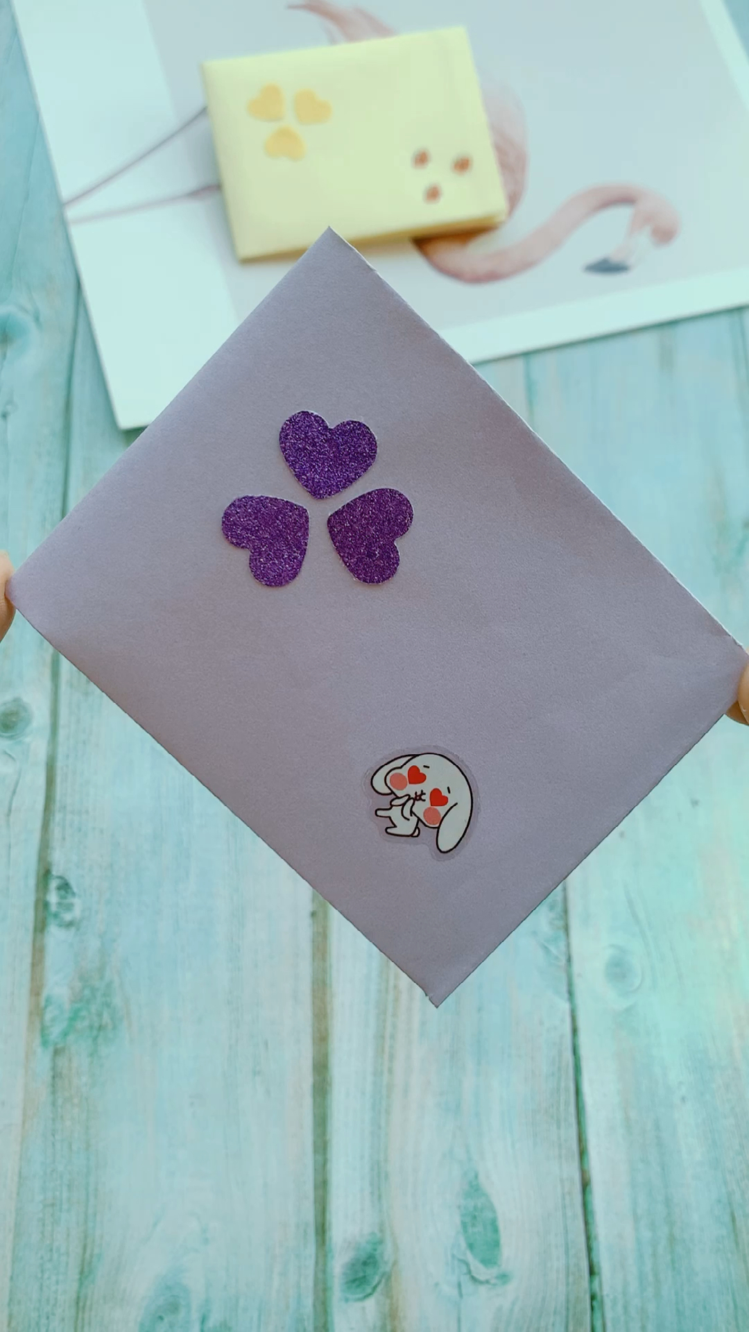 手工制作用卡纸做个简单又实用的小钱包吧