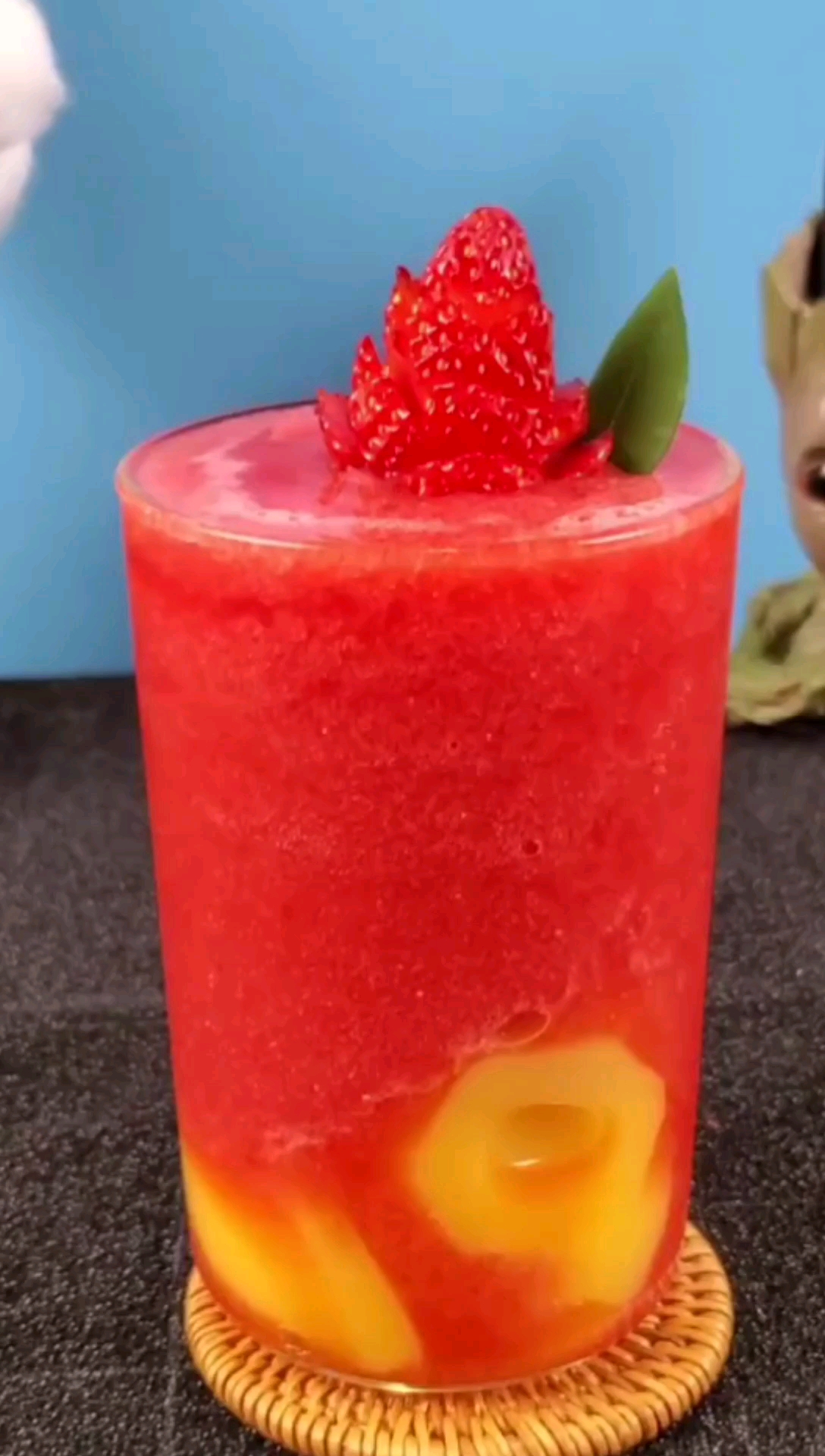 网红饮品#比腮红还红的冰沙