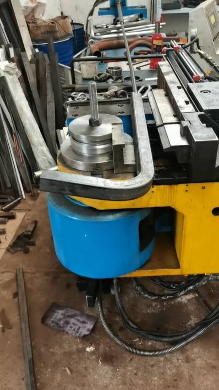 40×40方管弯管机,内外饱满,液压弯管机视频,弯管机厂家,弯管加工