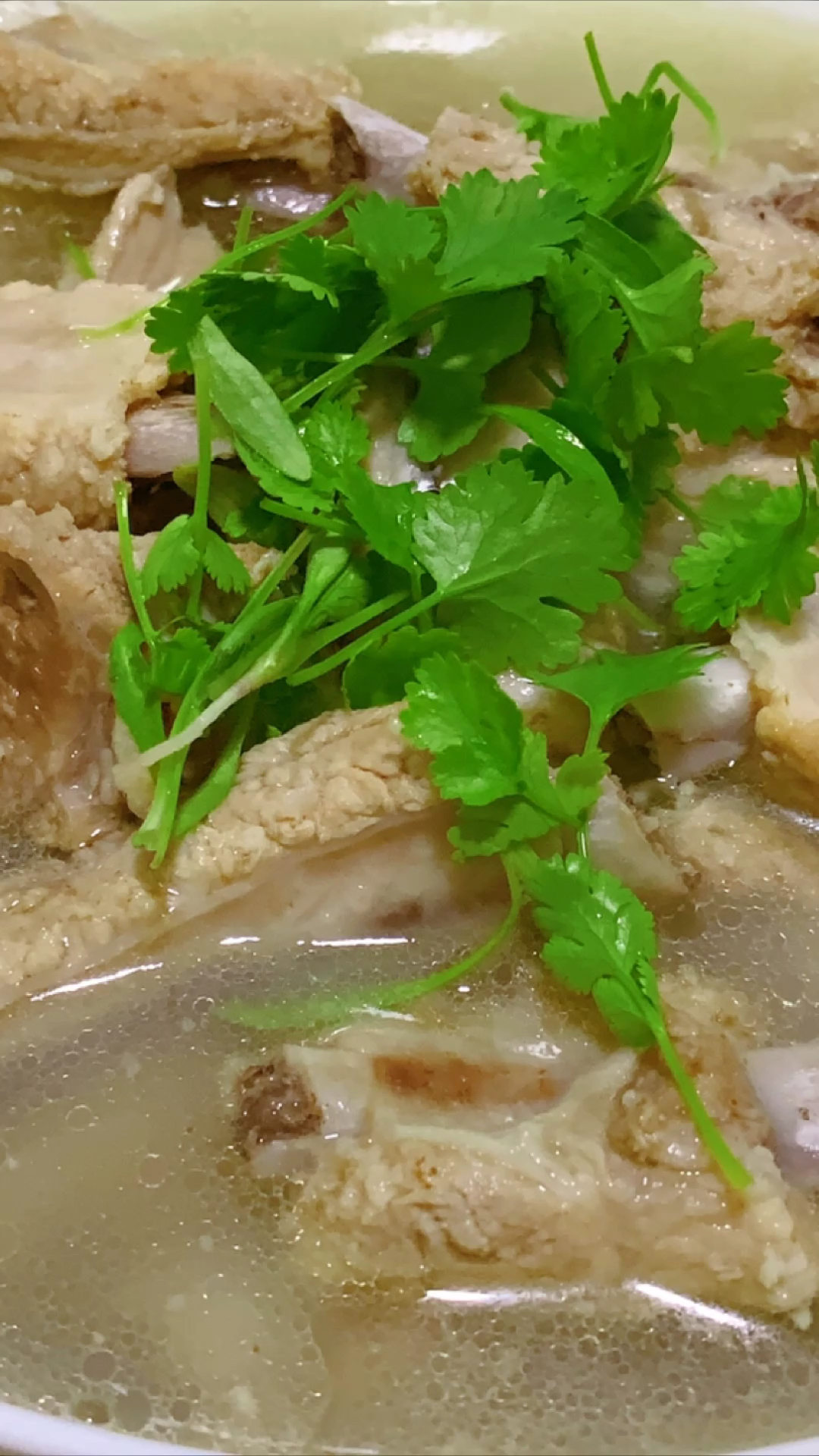 #美食#清炖排骨的做法,汤鲜味美,没有腥味!-度小视