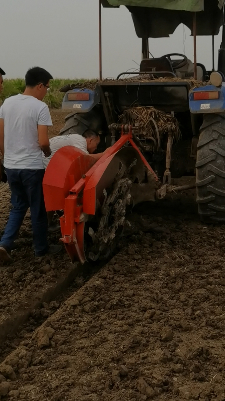 水旱两用开沟机!硬地开沟种树!