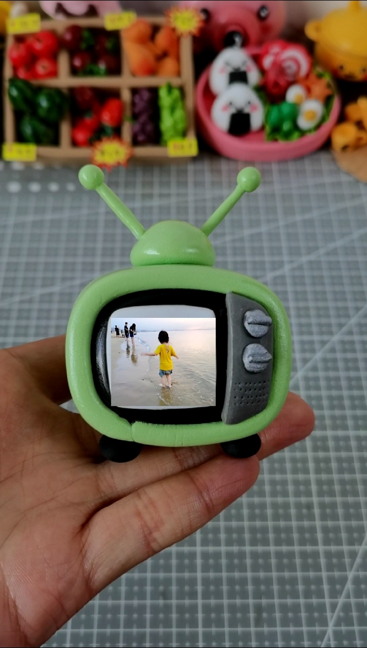 超轻粘土#迷你掌上电视机,你值得拥有