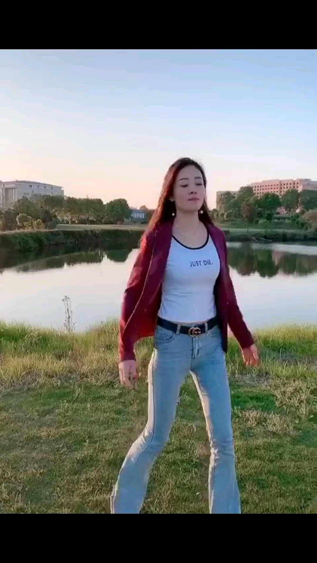 做不了女神,也不能做一般的老娘们