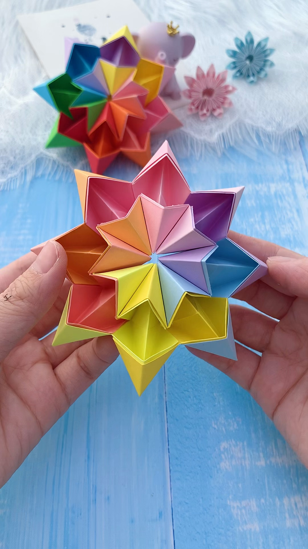 折一个可以无限翻的爱心型翻翻乐做法简单不需要胶水拼接有纸就能成功