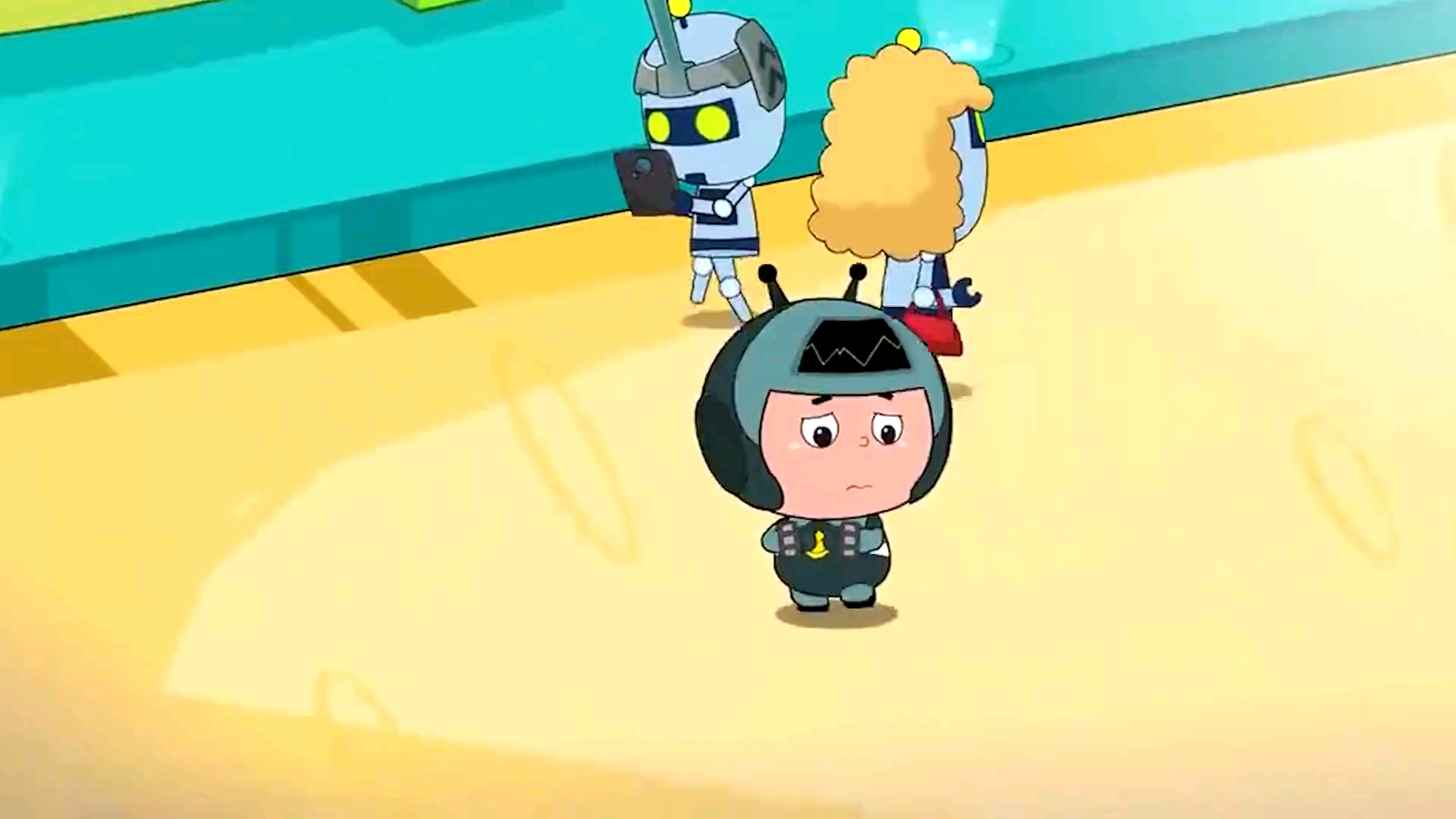 精彩影视#开心超人:小小怪也太惨了,刚来到未来衣服就被偷了