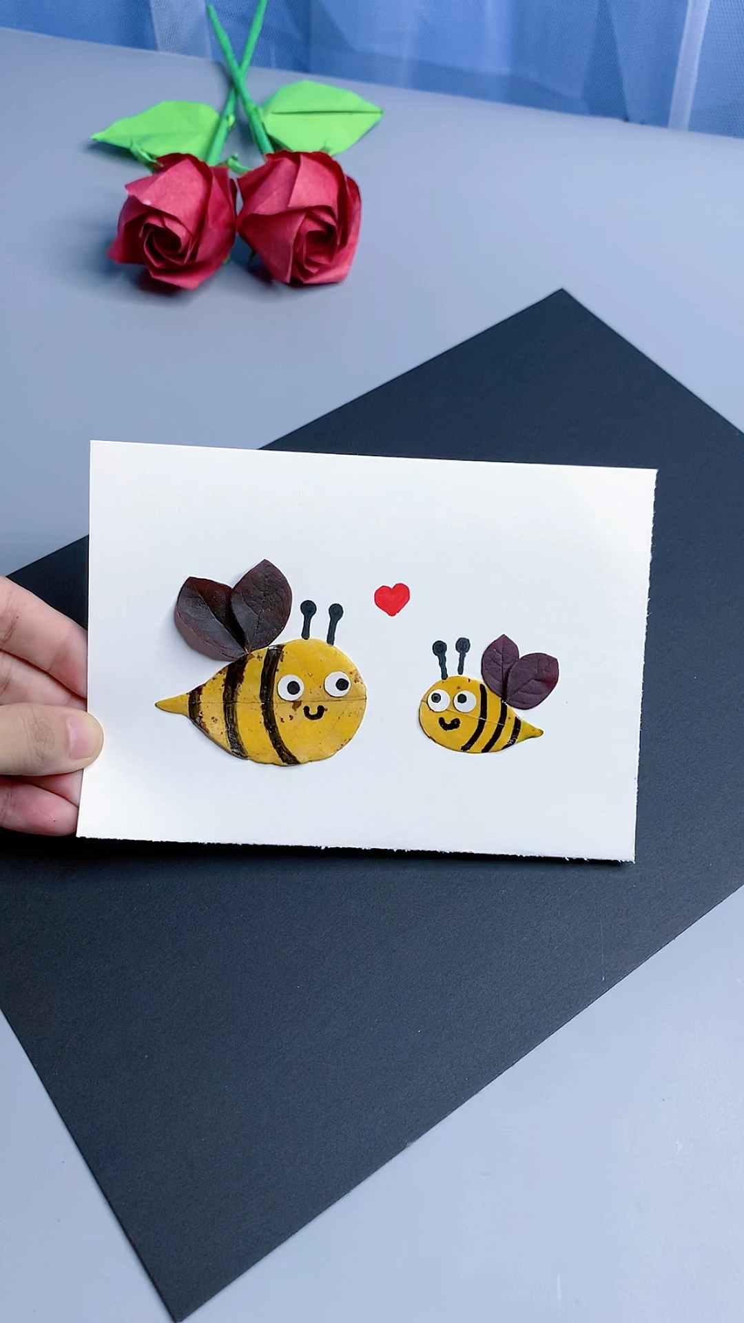 有趣的小蜜蜂树叶剪贴画太可爱了