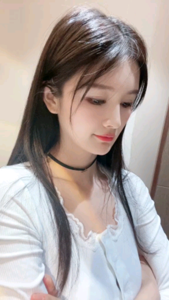 美女#你又搞不定我,加我微信有什么用嘛