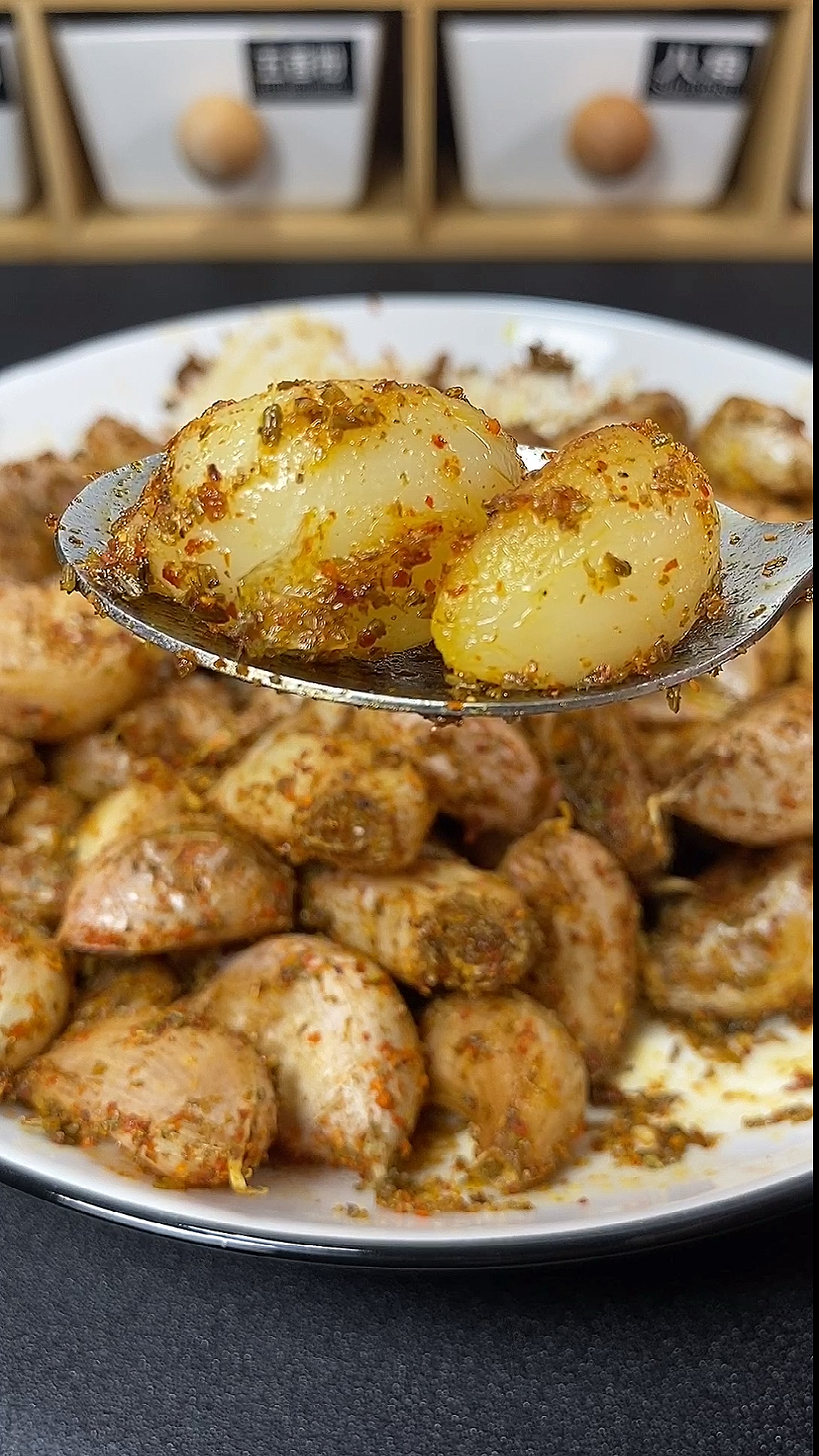 吃烧烤必点的烤大蒜,在家也能做,比烧烤店的都好吃