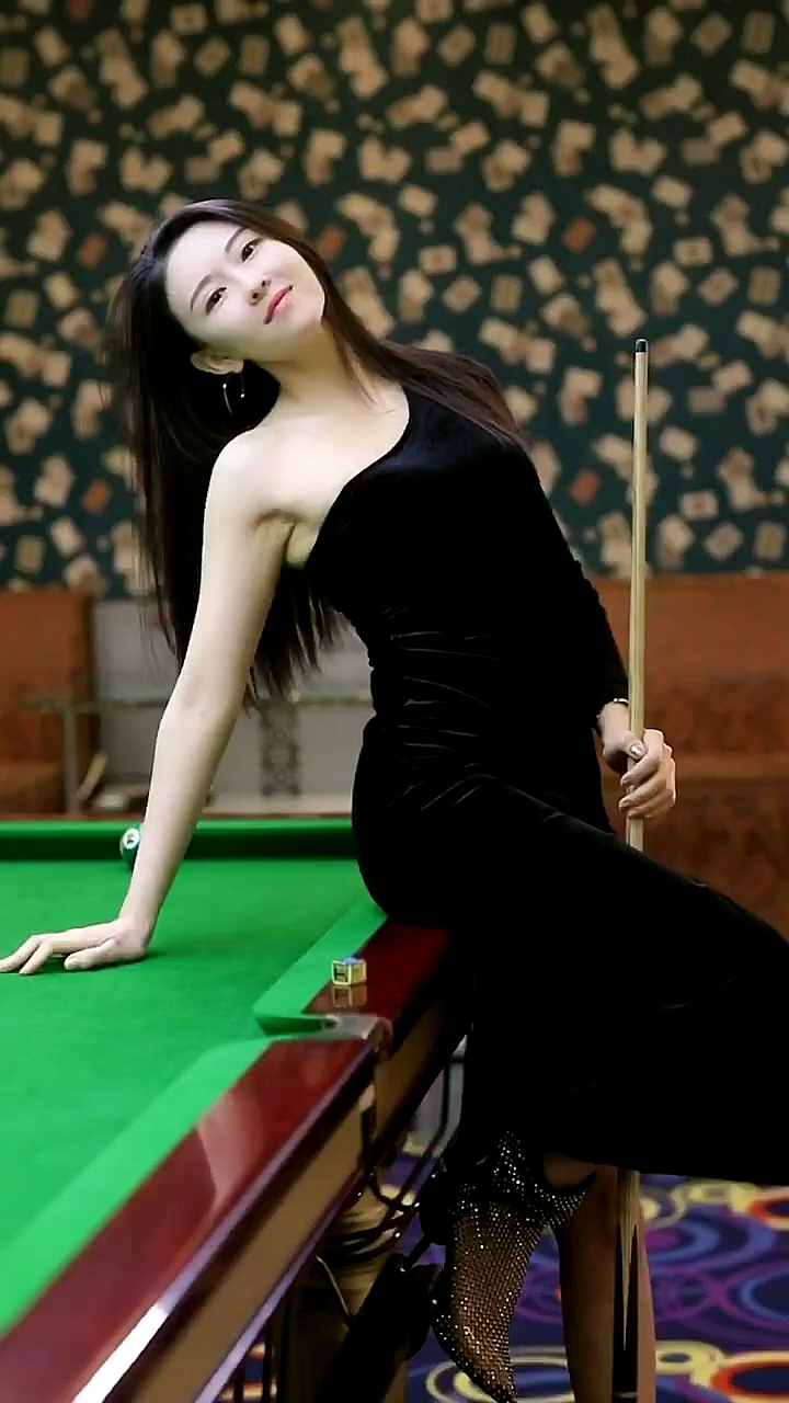 你会每天都陪小姐姐打台球吗?