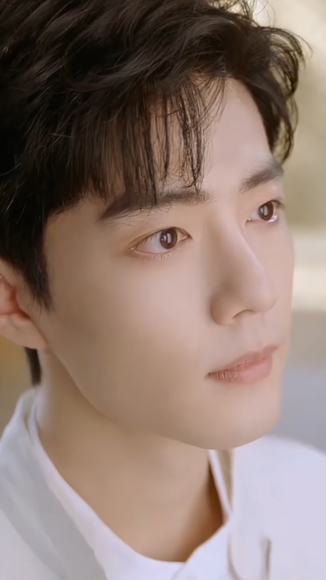 肖战#以为肖战在演偶像剧,其实他看锅的眼神都很深情!