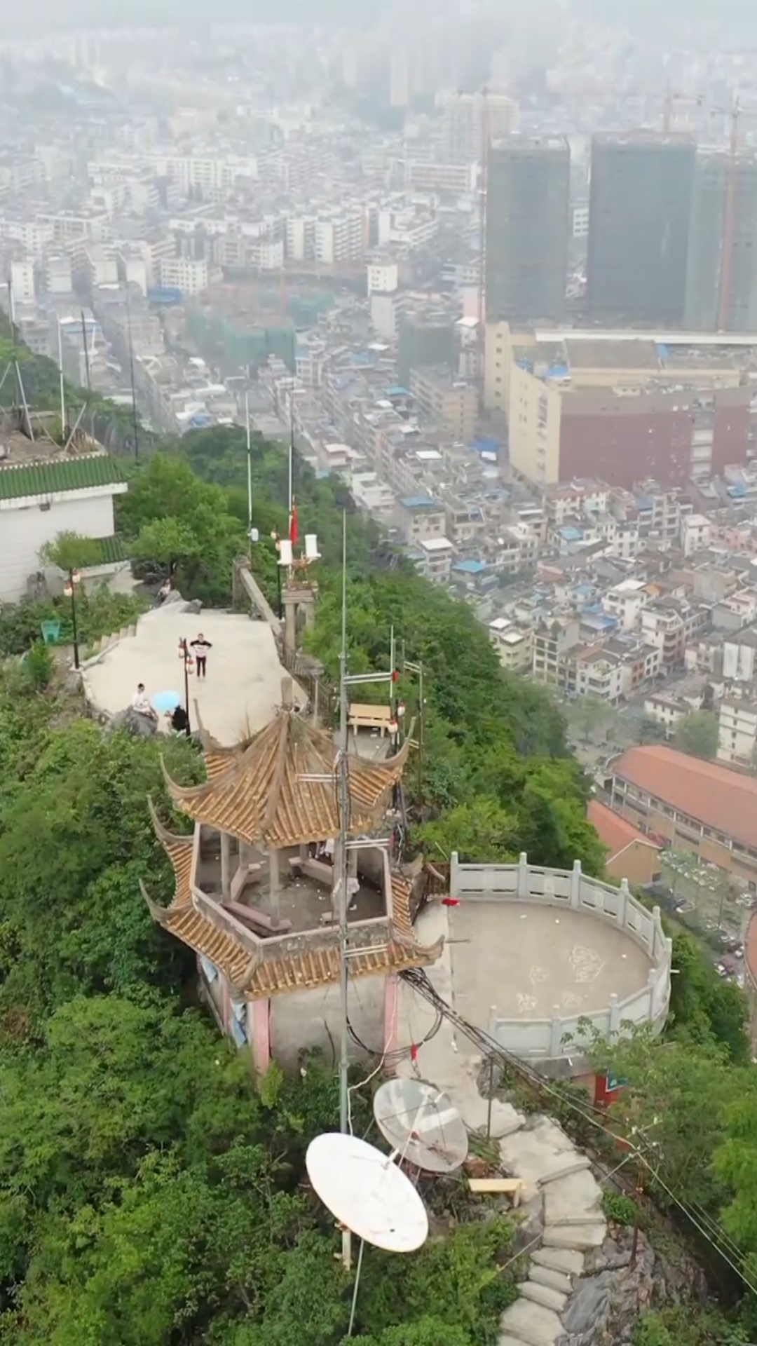 航拍灵山八景之一的六峰山