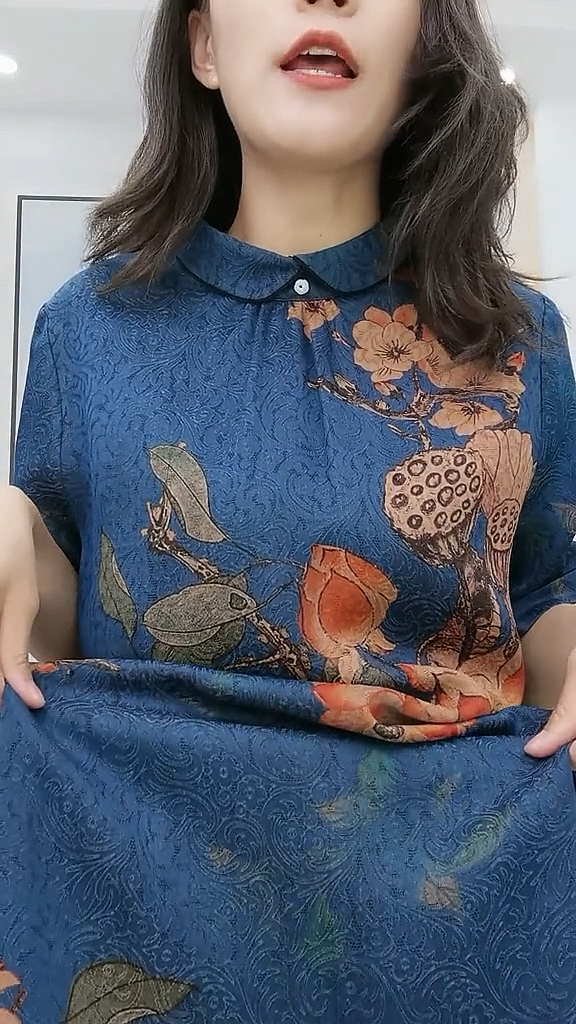 新款花萝香云纱连衣裙富贵的象征