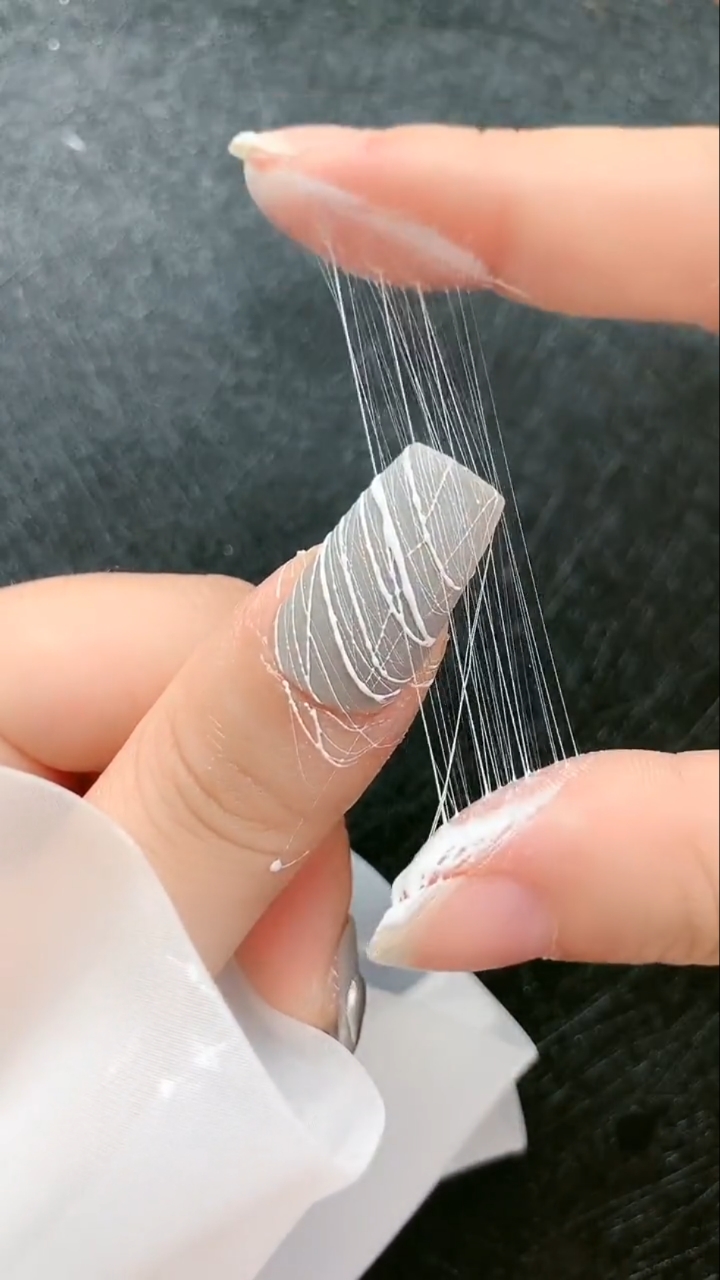 美甲#手指拉丝做格调浮雕甲