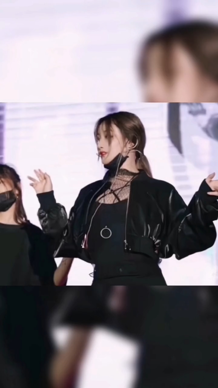 锤娜丽莎#那时候真的好瘦啊!想知道锤老师都经历了什么?-度小视