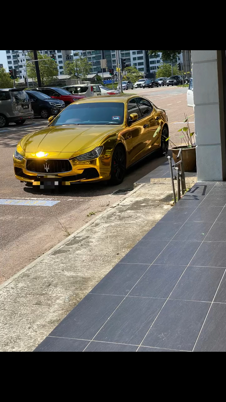 和平精英#吃鸡女孩金玛莎,只在游戏里买得起.