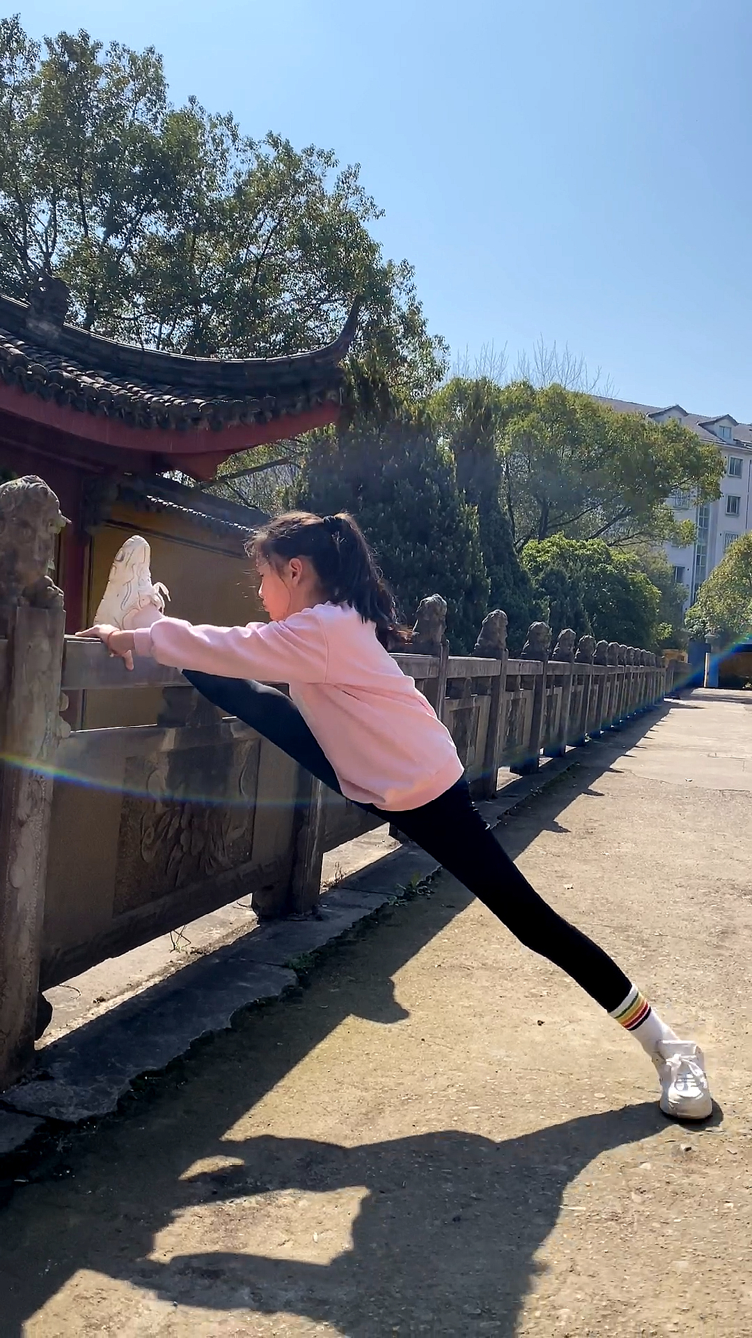 生命在于运动女孩子就要学武术