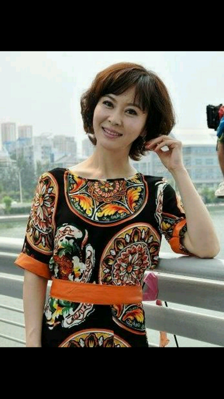 优雅美女:张大静