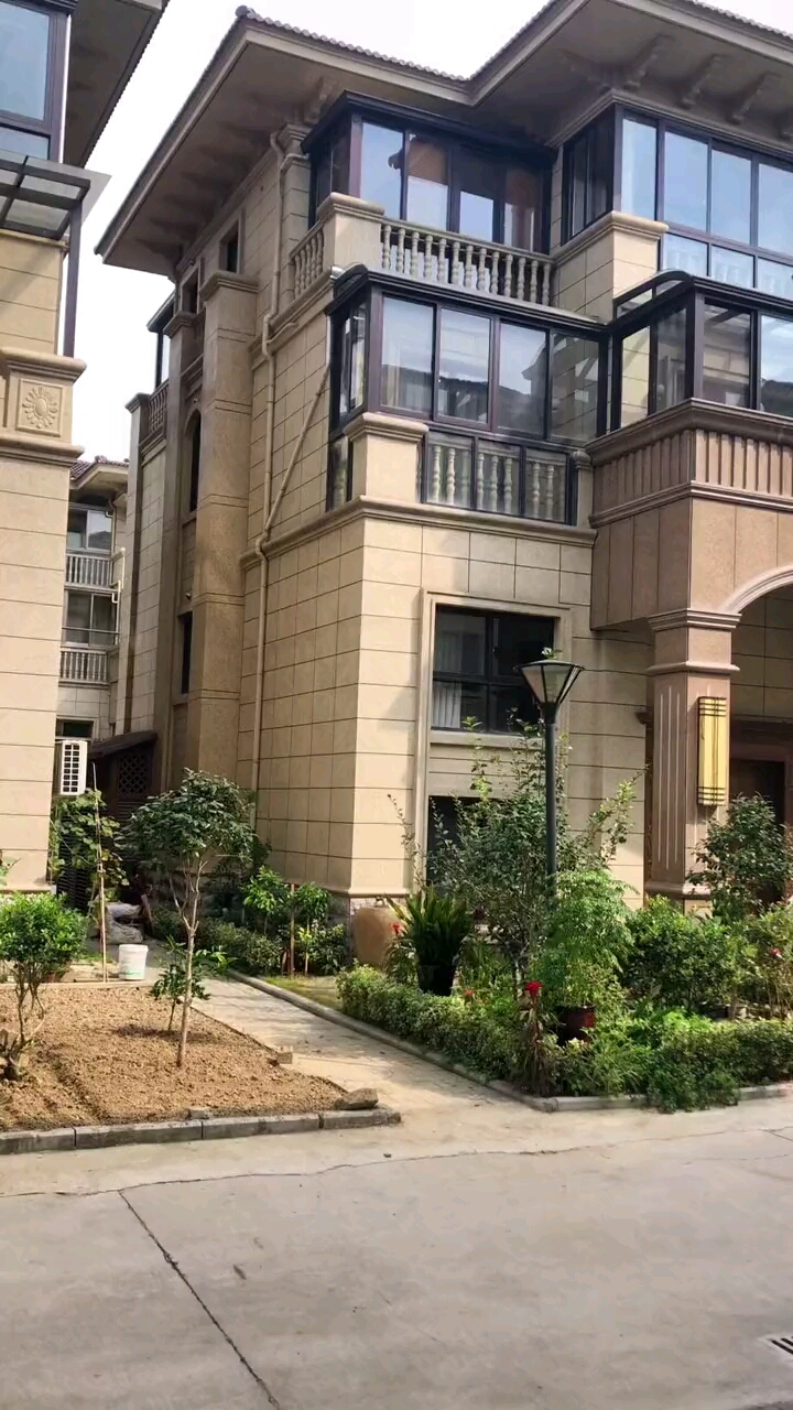 上有天堂下有苏杭苏杭之间莫属桐乡农村