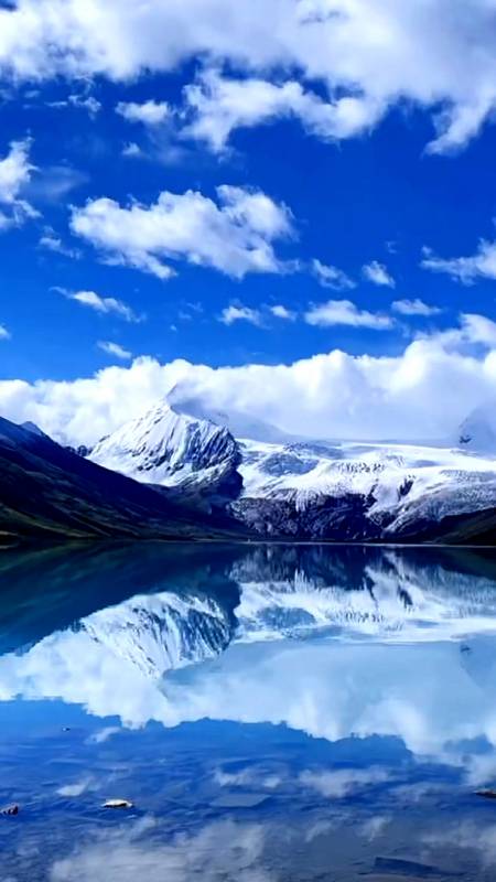 帶你去旅行你一生也不一定去過的地方西藏那曲薩普神山藍天白雲雪山